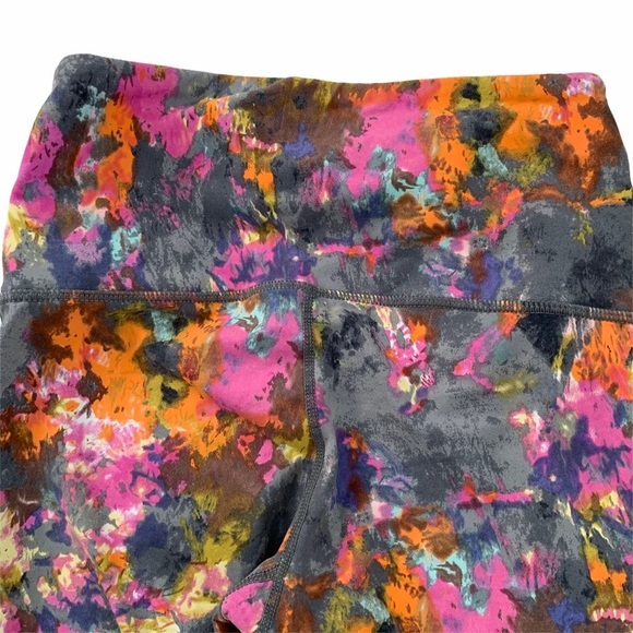MONO B Highwaist Splatter Print Crop Leggings Size Small - Picture 7 of 7